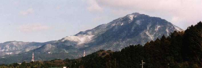 View of Mt. Mikasa(Mt.Houman-zan) from Aoyama, Dazaifu City1